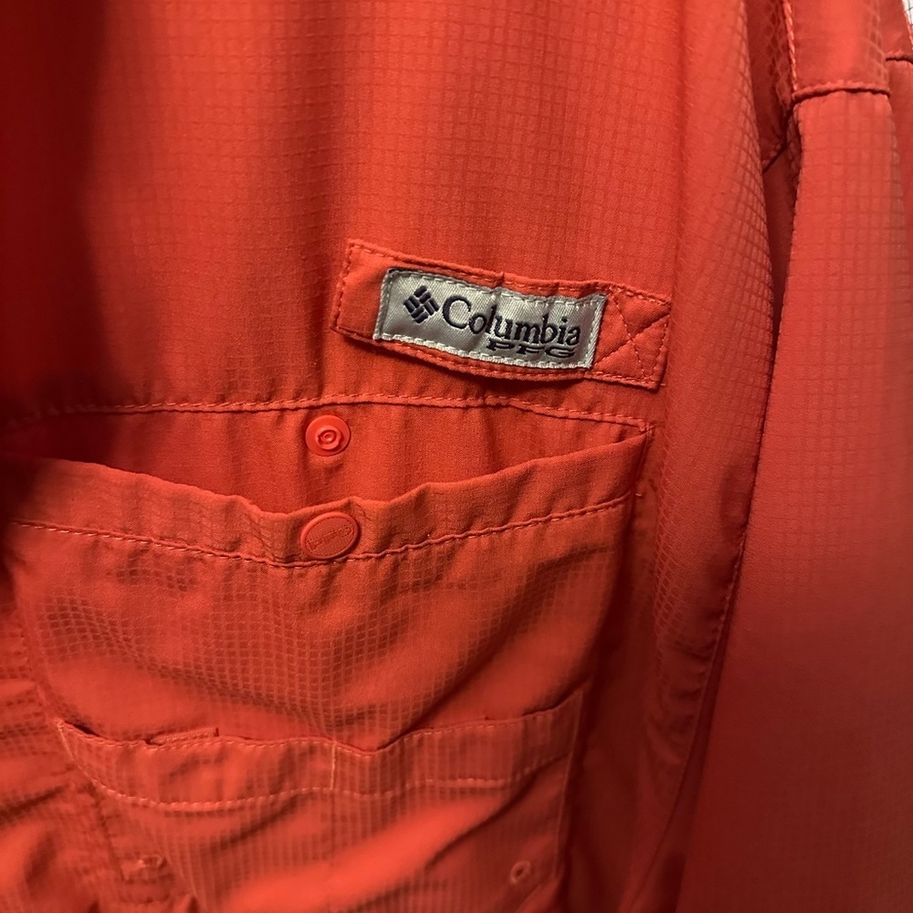 Columbia Red Short Sleeve Shirt - Picture 3 of 4